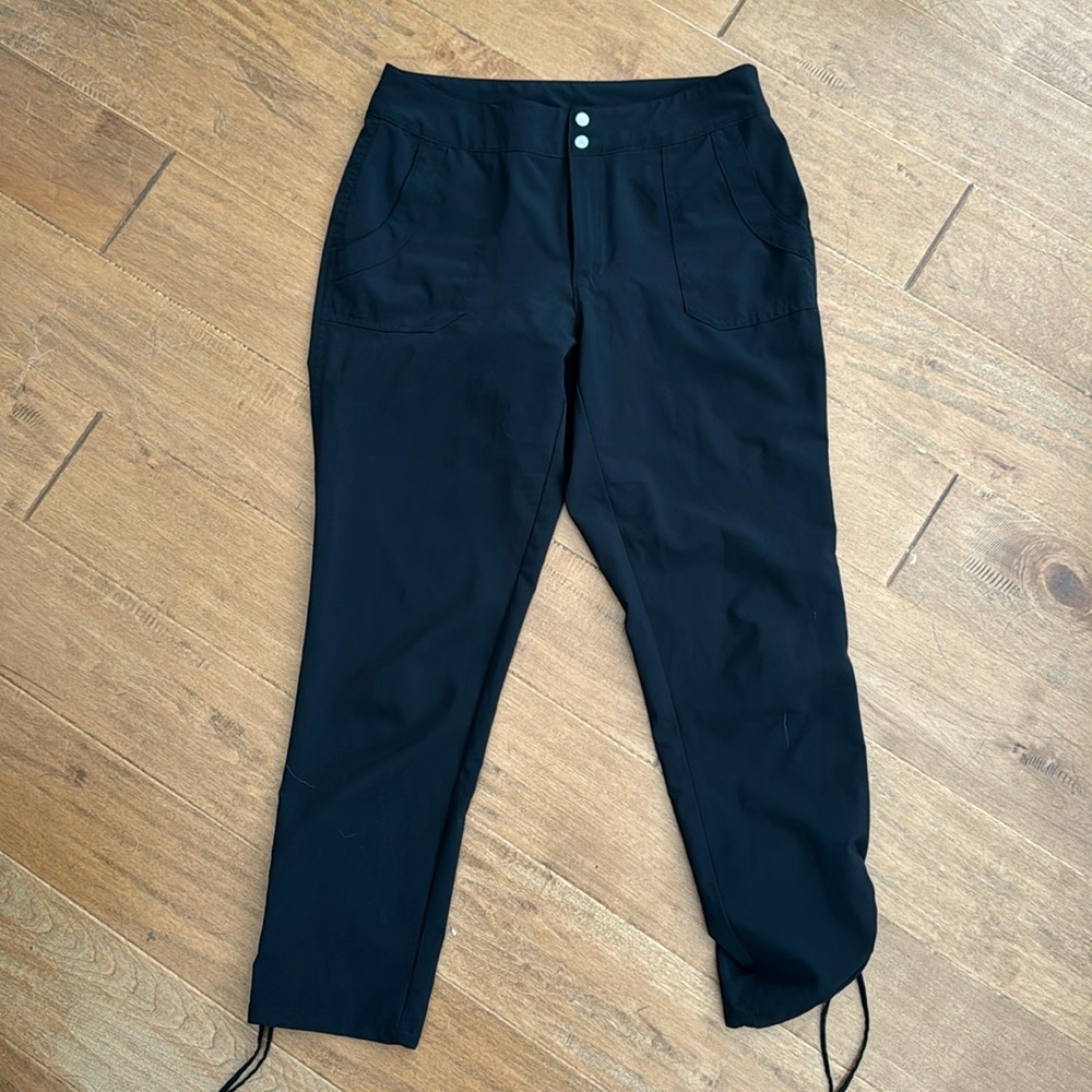 Light black pants! Dries fast! Size 4